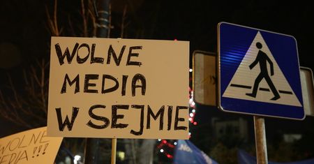 KOD: Protest przed Sejmem ws. dostępu do informacji