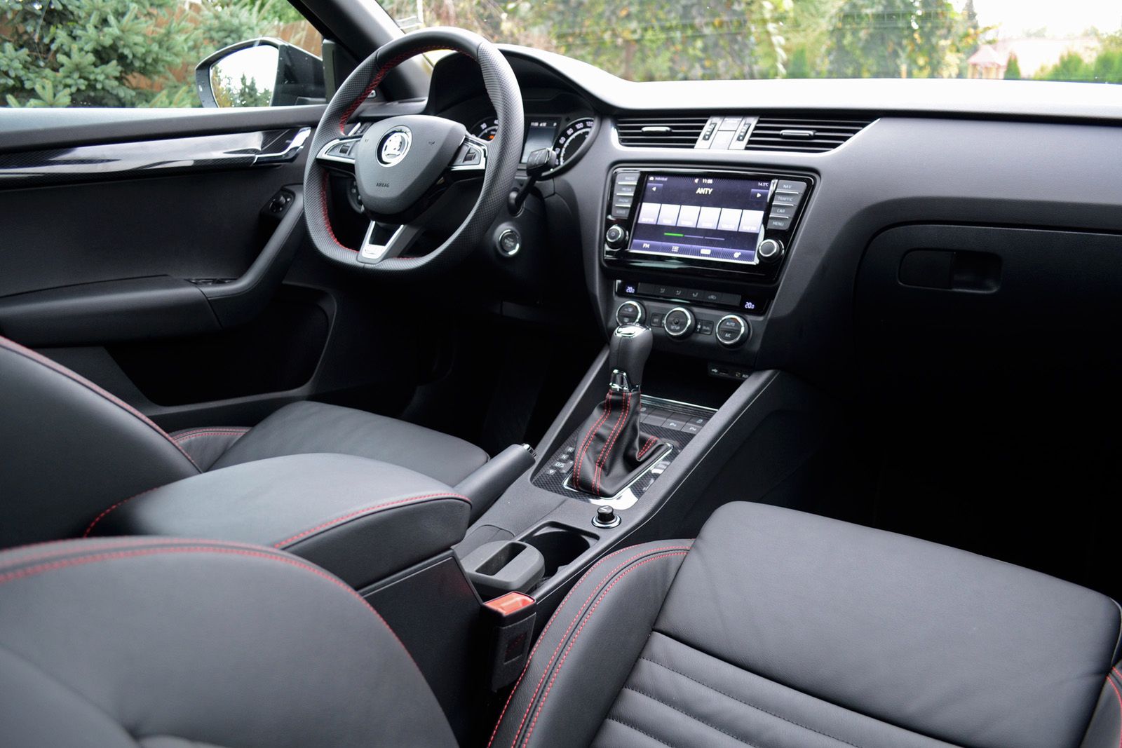 Test Škoda Octavia RS 2.0 TSI – men in black 14