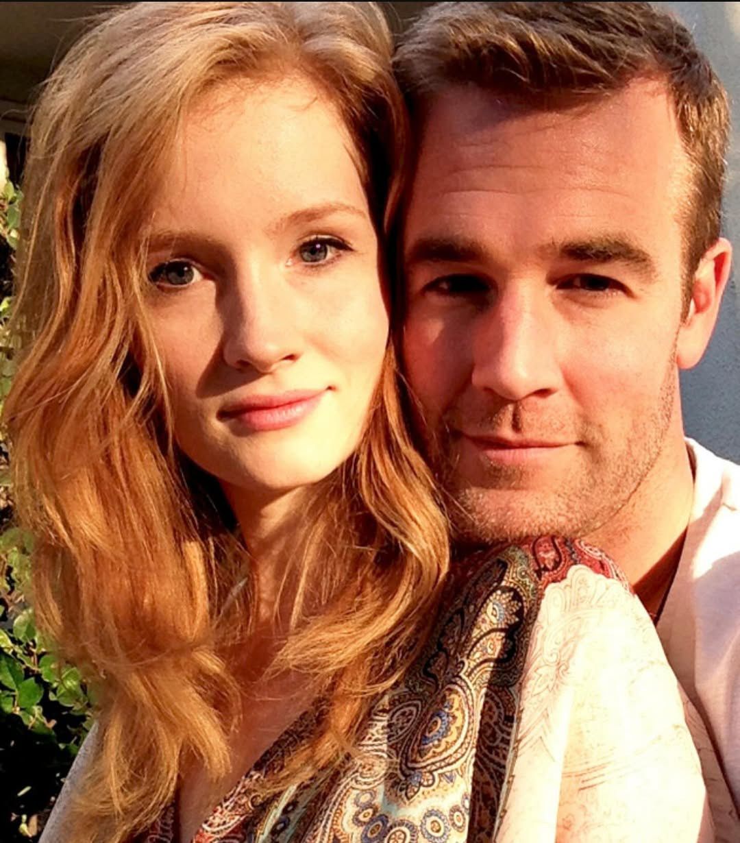 James Van Der Beek z żoną