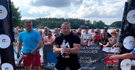 Najsilniejszy człowiek świata. "Pudzian" wraca do przeszłości