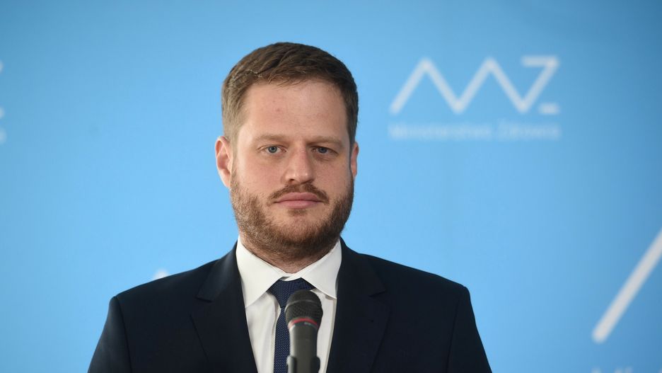 Koronawirus. Polska. Umowa na respiratory, które nie dotarły. Janusz Cieszyński komentuje
