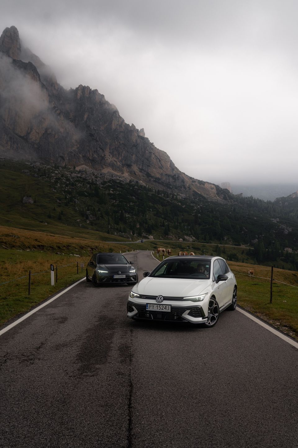 Gran turismo: Volkswagen Golf GTI Clubsport i R w Alpach
