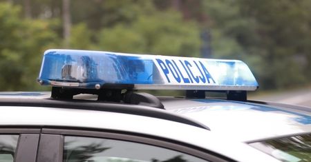 Udawała, że jest w ciąży, aby wyłudzić pieniądze. Usłyszała 21 zarzutów