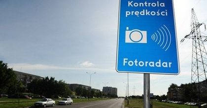 Nowe systemy kontroli będą wyłapywać łamiących przepisy kierowców. Trwa montaż urządzeń
