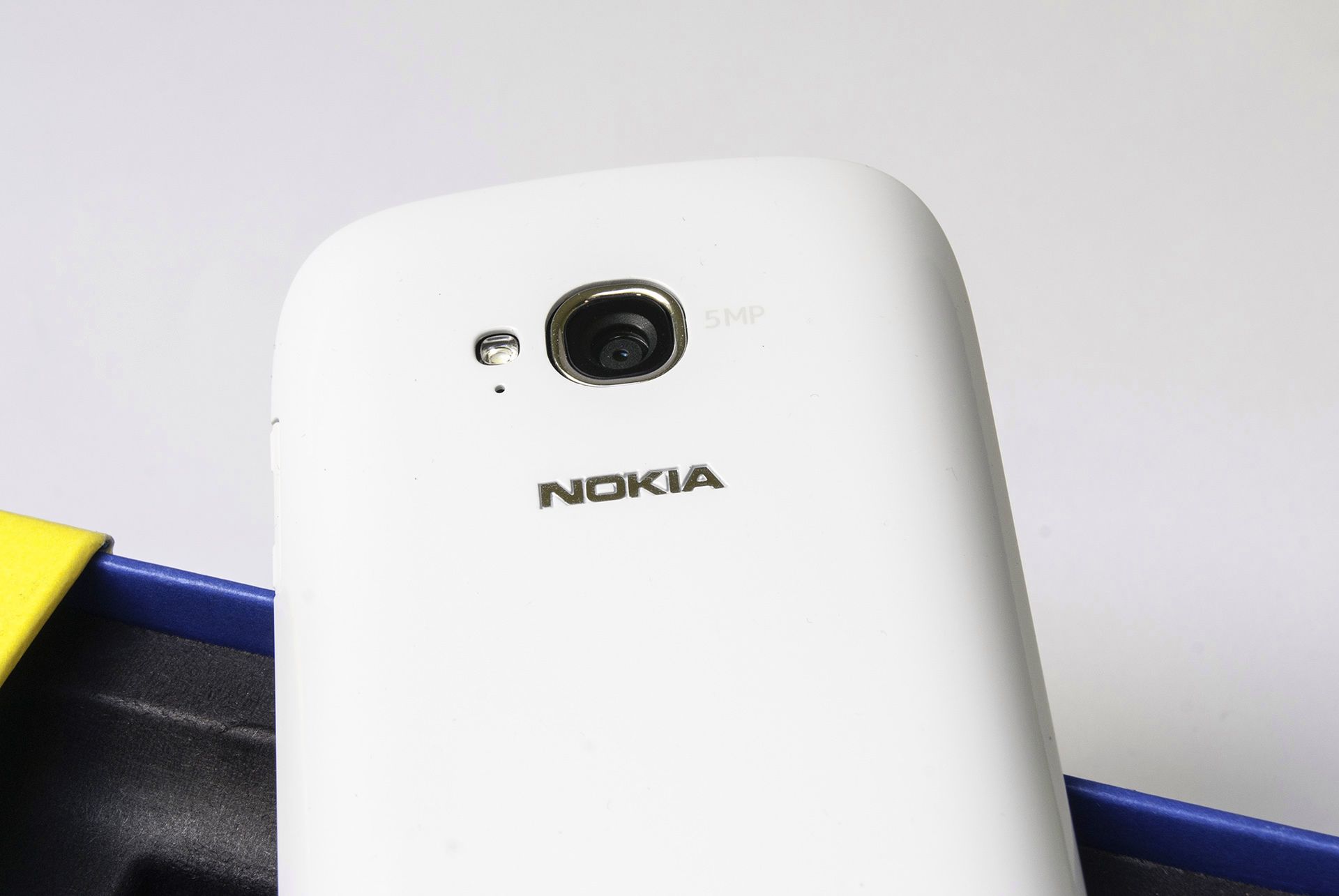 Nokia Lumia 710 - galeria zdjęć 8