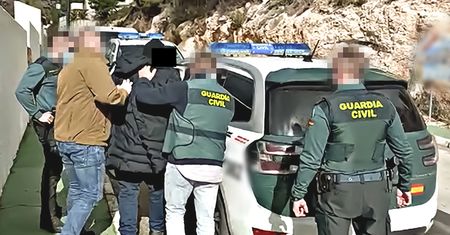 Przemycali haszysz za pośrednictwem firm transportowych – gang rozbity przez cbśp i ocon sur