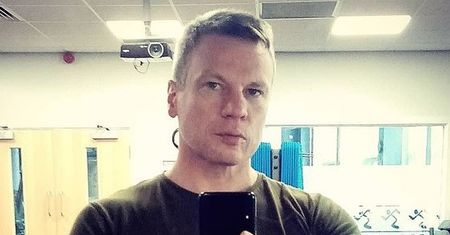 Mówił, że COVID-19 nie istnieje. Zachorował i zmarł