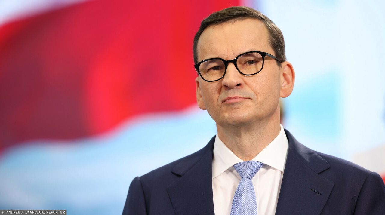 Niepewny los "czternastek"? Rządowi umknął ważny szczegół