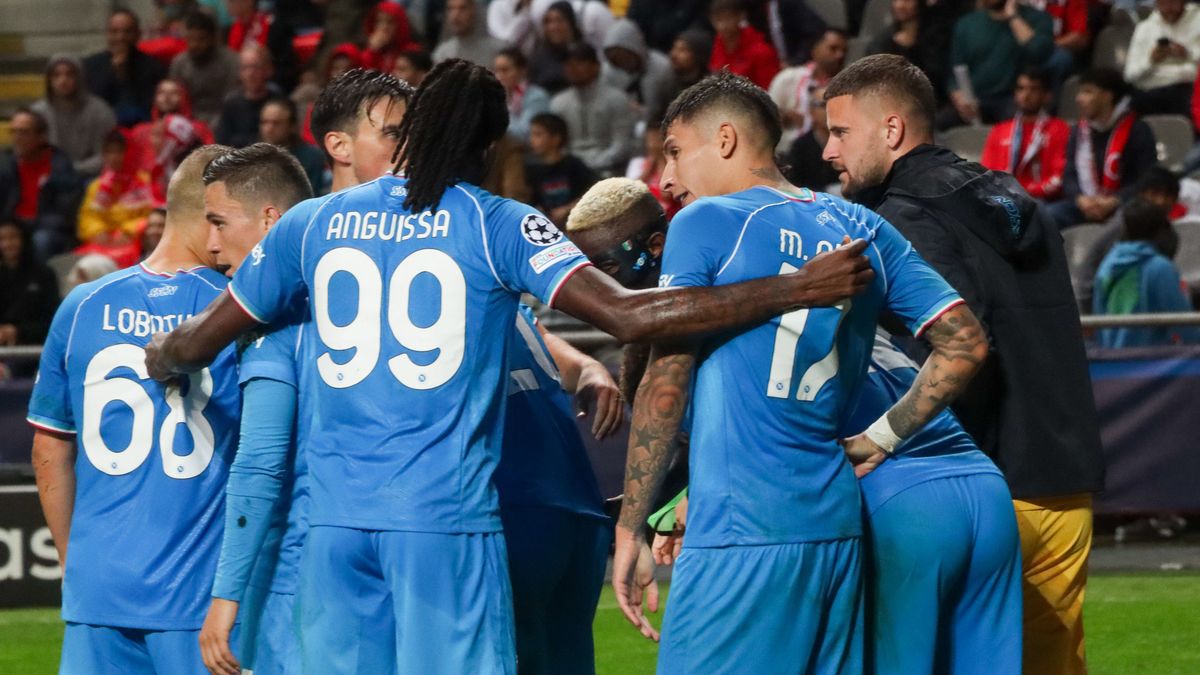 WP SportoweFakty / Kuba Duda / Na zdjęciu: piłkarze SSC Napoli