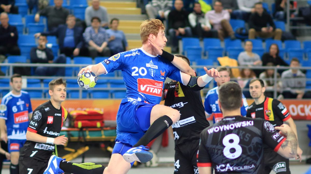 Materiały prasowe / PGNiG Superliga / Na zdjęciu: Tomasz Gębala w meczu z Piotrkowianinem