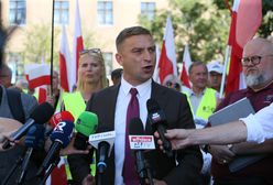 Bąkiewicz usłyszał zarzuty. Chodzi o znieważanie funkcjonariuszy