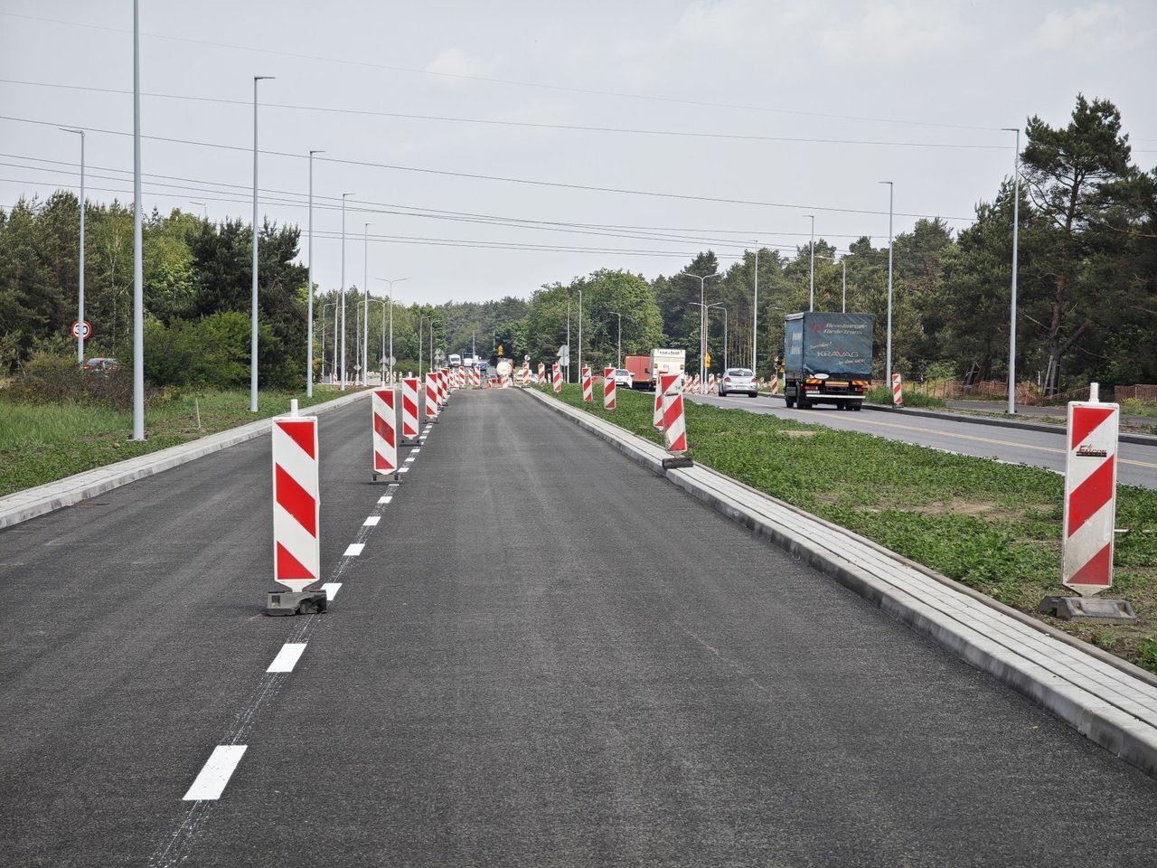 Kolejne rondo w Toruniu zaczyna się mocniej "kręcić". Dostępna będzie nowa jego część