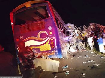 Zderzenie dwóch autobusów. Dziesiątki ofiar śmiertelnych w Ugandzie