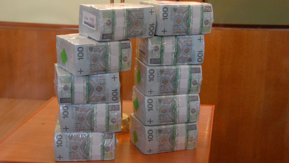 Tak wygląda milion złotych w gotówce