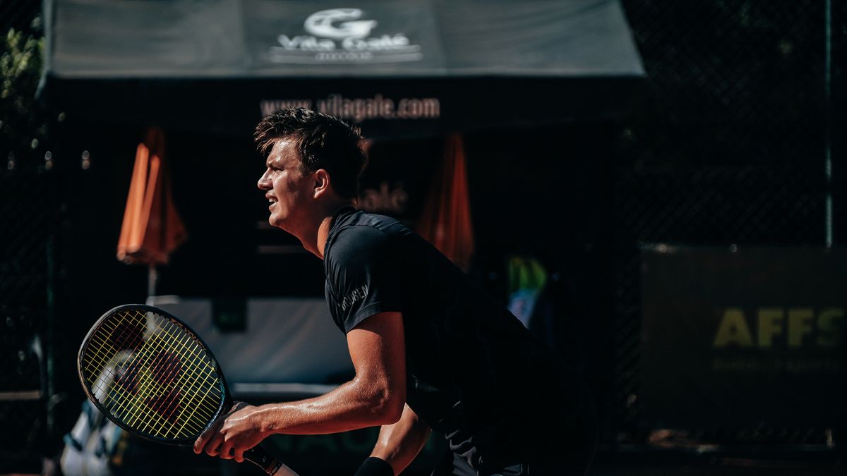 Materiały prasowe / FP Tenis / Na zdjęciu: Karol Drzewiecki