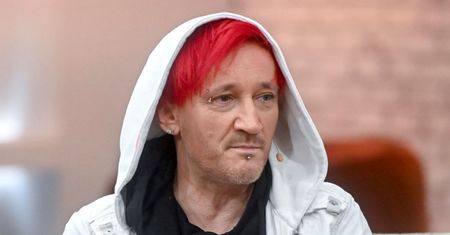 Michał Wiśniewski o pobycie u rodzin zastępczych. "Dostawałem baty"