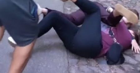 Awantura podczas protestu w Poznaniu. Aktywistka w szpitalu