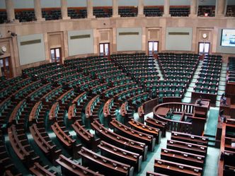Sejm przyjął część poprawek Senatu do tarczy antykryzysowej 3.0