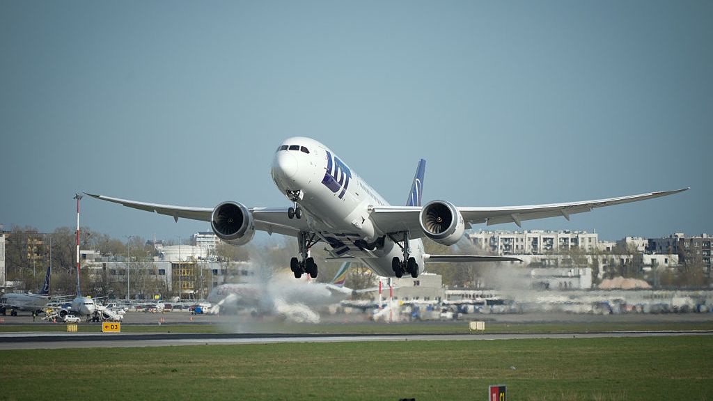 Boeing 787 Dreamliner w barwach Polskich Linii Lotniczych LOT