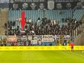 Rosyjska flaga na stadionie w Lublinie. W sektorze byli Polacy