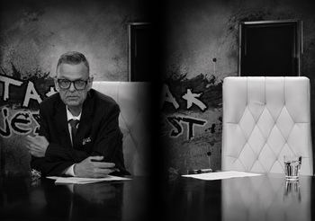 TVN24 żegna Andrzeja Morozowskiego. Puste krzesło w studiu "Tak jest"