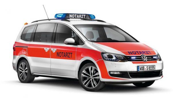 Volkswagen Sharan jako Sharanbulance pokazany podczas RETTmobil 2012