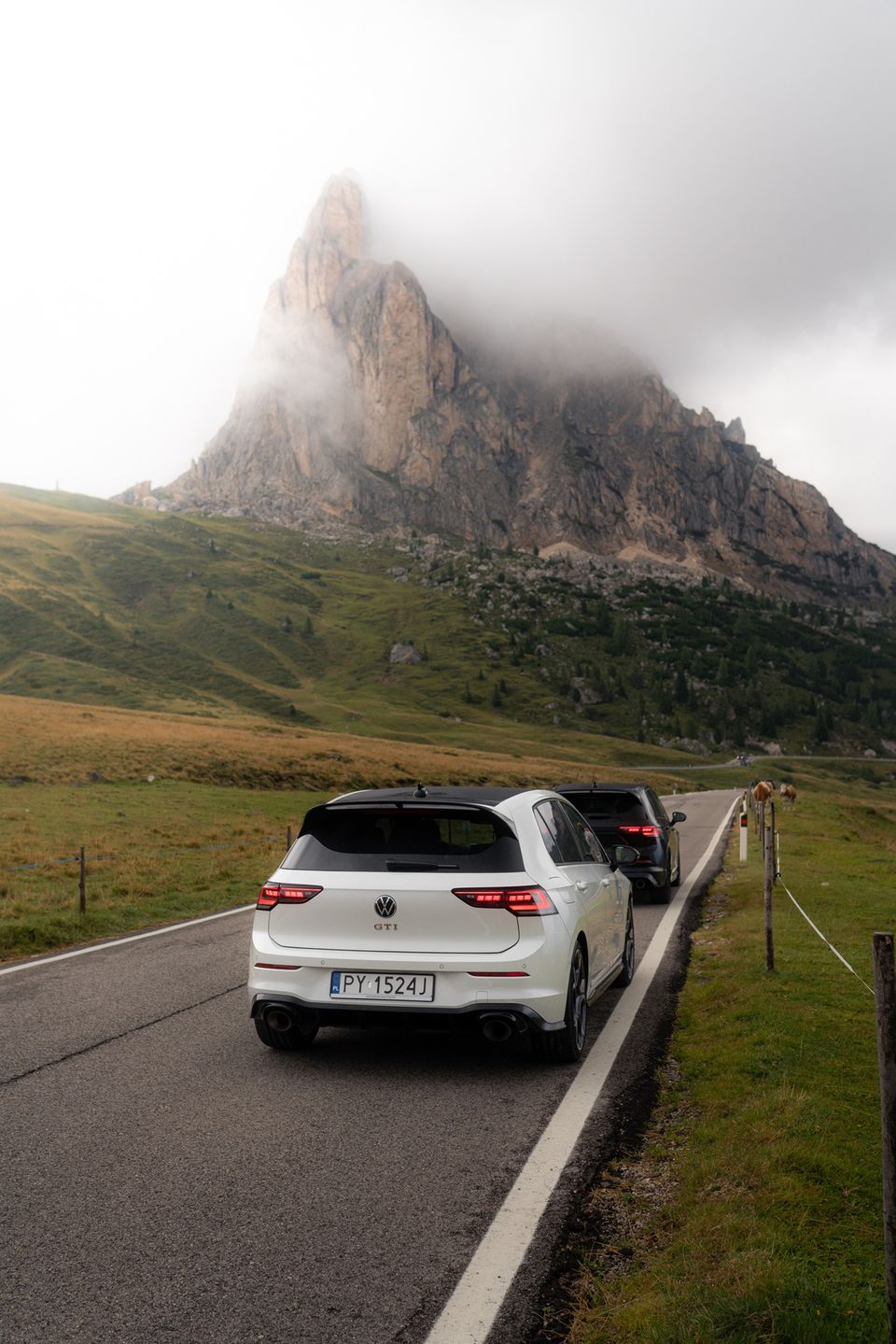Gran turismo: Volkswagen Golf GTI Clubsport i R w Alpach