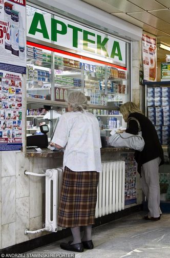 Włosi otwierają rynek aptek, który Polska właśnie zamyka. "Takie przepisy wszędzie powodują wzrost cen leków"