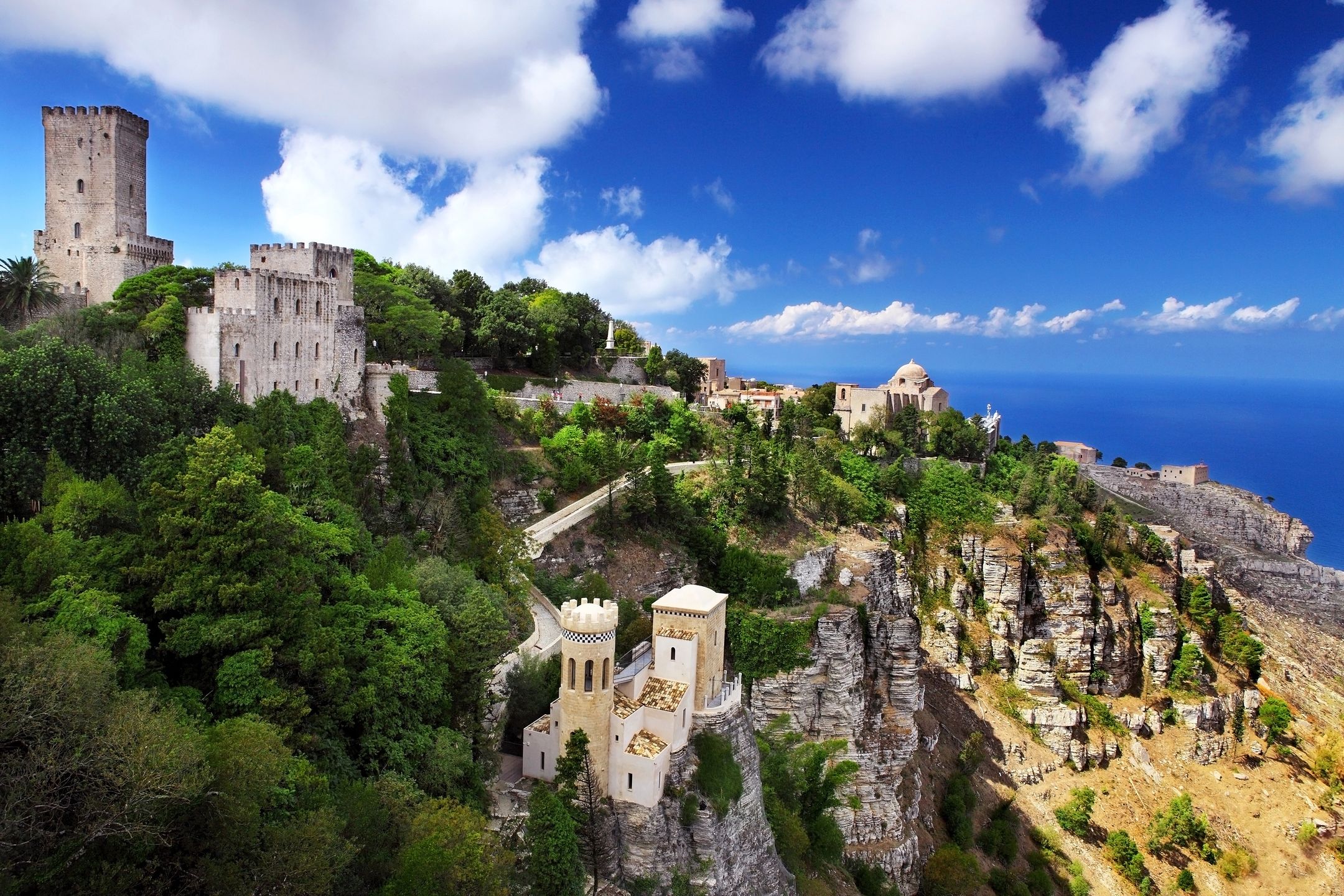 Erice jest niezwykle pięknie położone