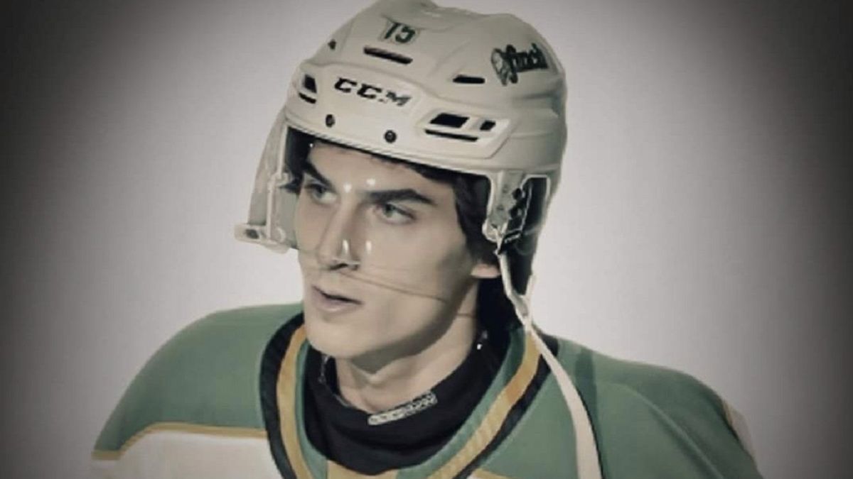 Zdjęcie okładkowe artykułu: Twitter / London Knights / Na zdjęciu: Abakar Kazbekov