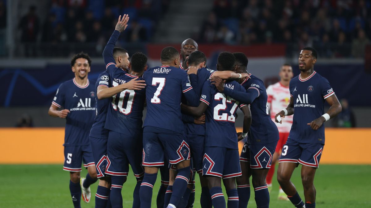 radość piłkarzy Paris Saint-Germain