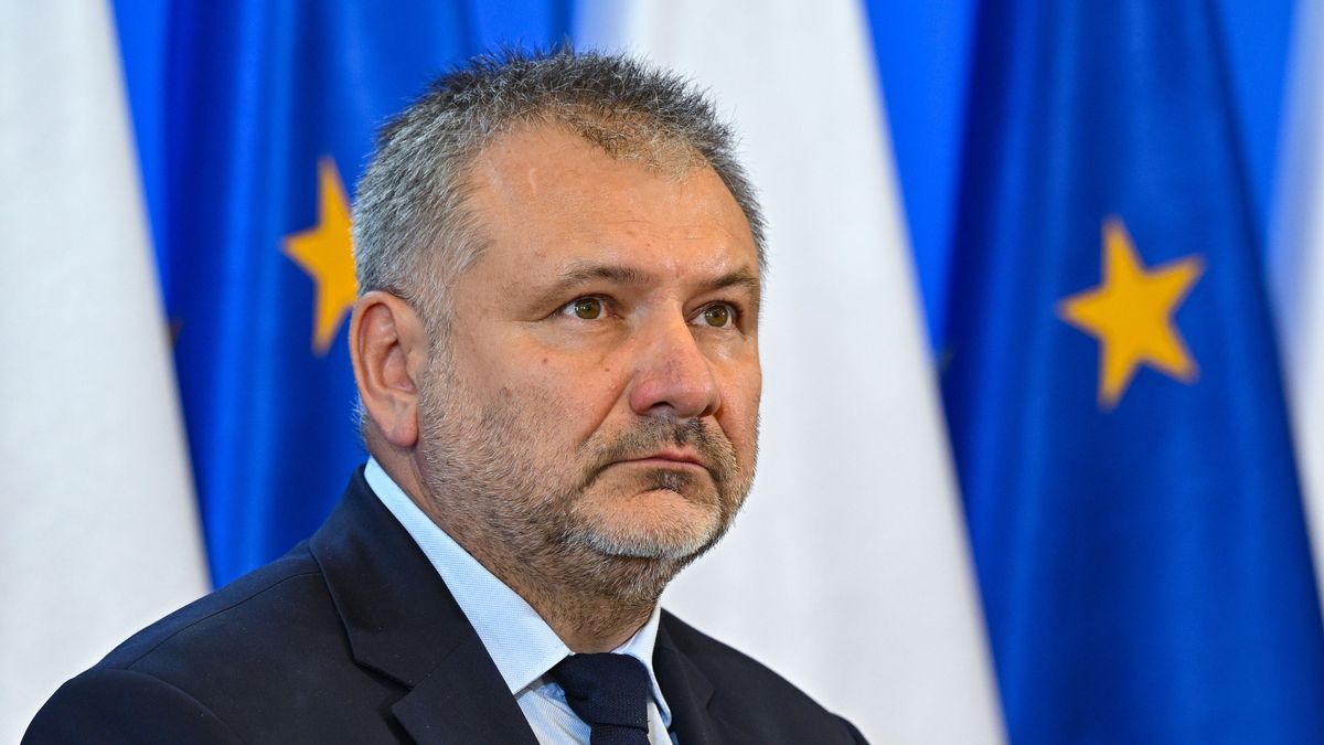 Warszawa, 09.07.2026. Minister sprawiedliwości Waldemar Żurek podczas konferencji prasowej w siedzibie Kancelarii Prezesa Rady Ministrów w Warszawie, 9 bm. Temat: "DEREGULACJA 2.0: nowa jakość w funkcjonowaniu wymiaru sprawiedliwości". (ad) PAP/Radek Pietruszka
