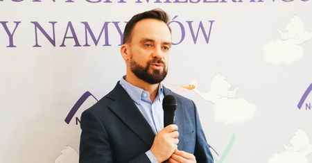 Miał oferować 19-latce pracę za seks. Wszczęto śledztwo ws. burmistrza