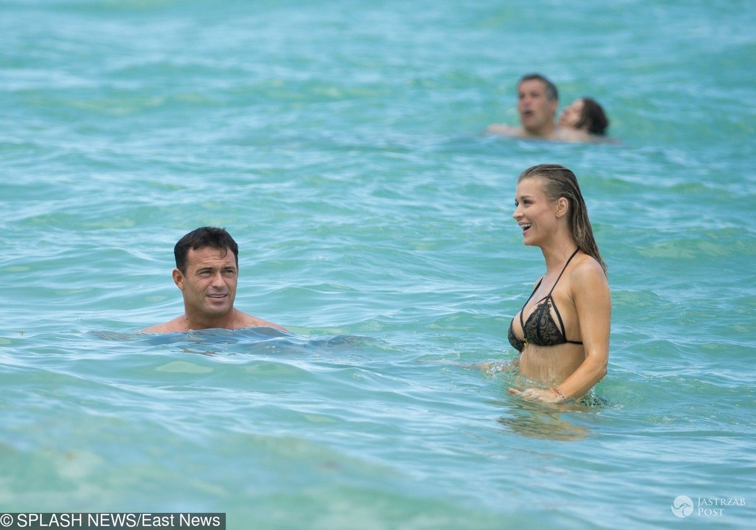 Romain Zago spoglądał na Joannę Krupę, a jednocześnie obściskiwał inne kobiety