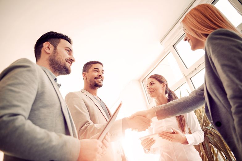 Jak rozmawiać o oszczędzaniu i produktach finansowych? 4 bariery