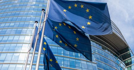 Facebook udostępnił Cambridge Analytica dane 2,7 mln obywateli Unii Europejskiej