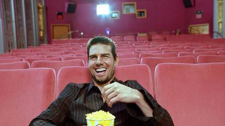 Tom Cruise zdegradowany do szkolnej stołówki