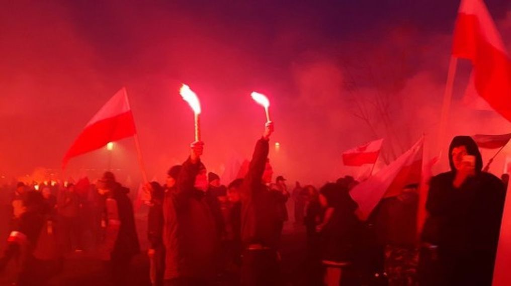 Spalili flagę Ukrainy podczas Marszu Niepodległości. "Odpowiedzialni są organizatorzy"