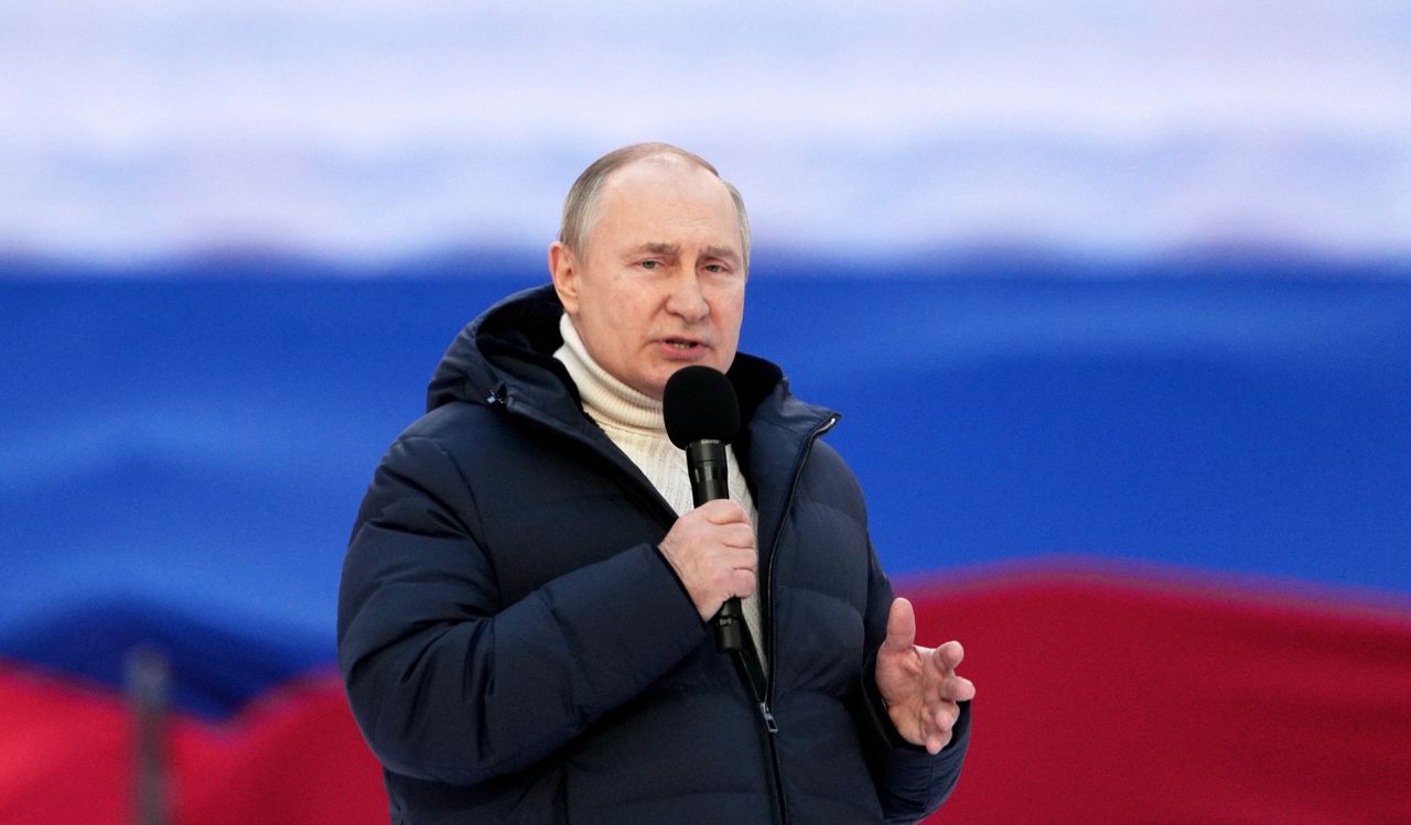 Władimir Putin oskarża Ukrainę o zwlekanie z rozmowami pokojowymi. Ukraina stanowczo zaprzecza PAP/EPA.