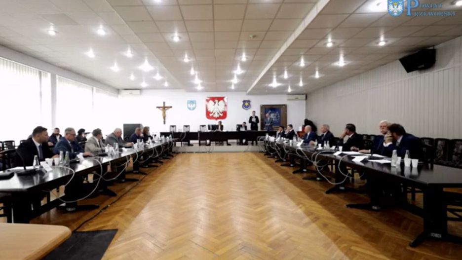 Na inauguracji rady powiatu przeworskiego interweniowała policja