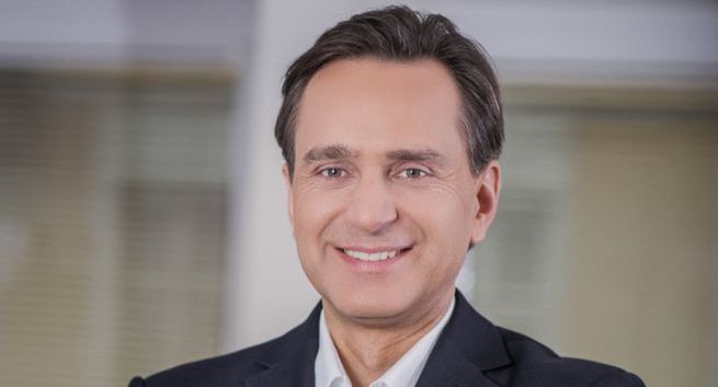 Włodzimierz Schmidt ponownie wybrany na prezesa zarządu IAB Europe. Trzecia kadencja z rzędu