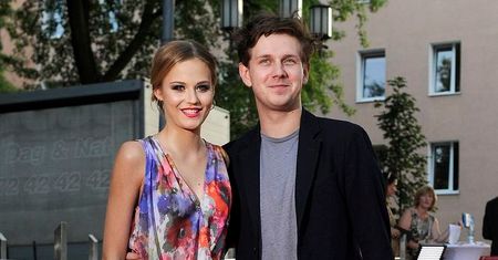 Katarzyna Sawczuk i Antoni Królikowski na premierze serialu "Skazane". Nie kryją swojego uczucia!