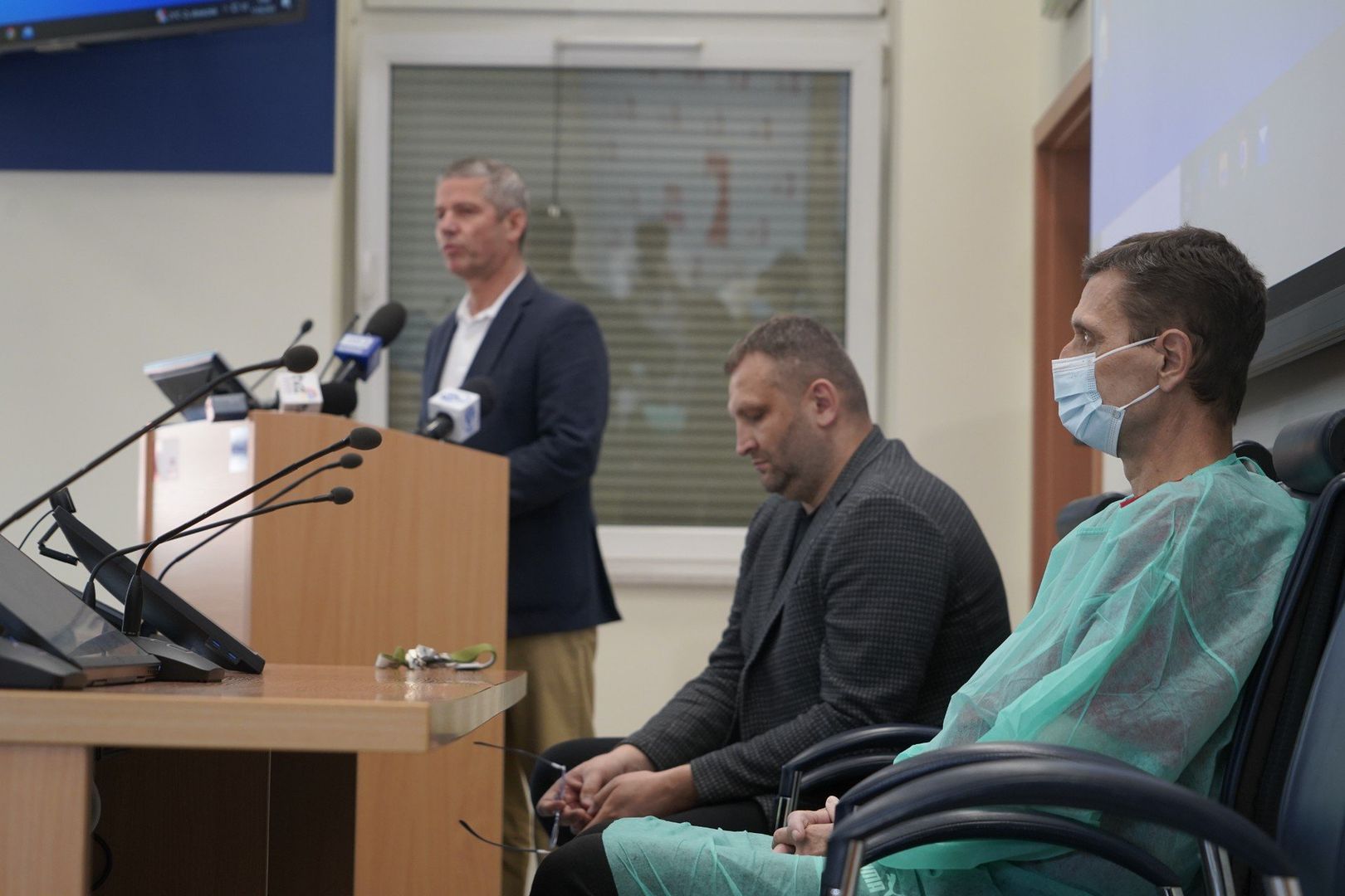 Jednoczesne przeszczepienie płuc i wątroby przez lekarzy dwóch śląskich ośrodków klinicznych. Konferencja prasowa w Zabrzu, 17.06.2025.