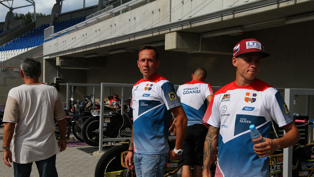 WP SportoweFakty / Adrian Skorupski / Maciej Fajfer, Oskar Fajfer na meczu w Łodzi.