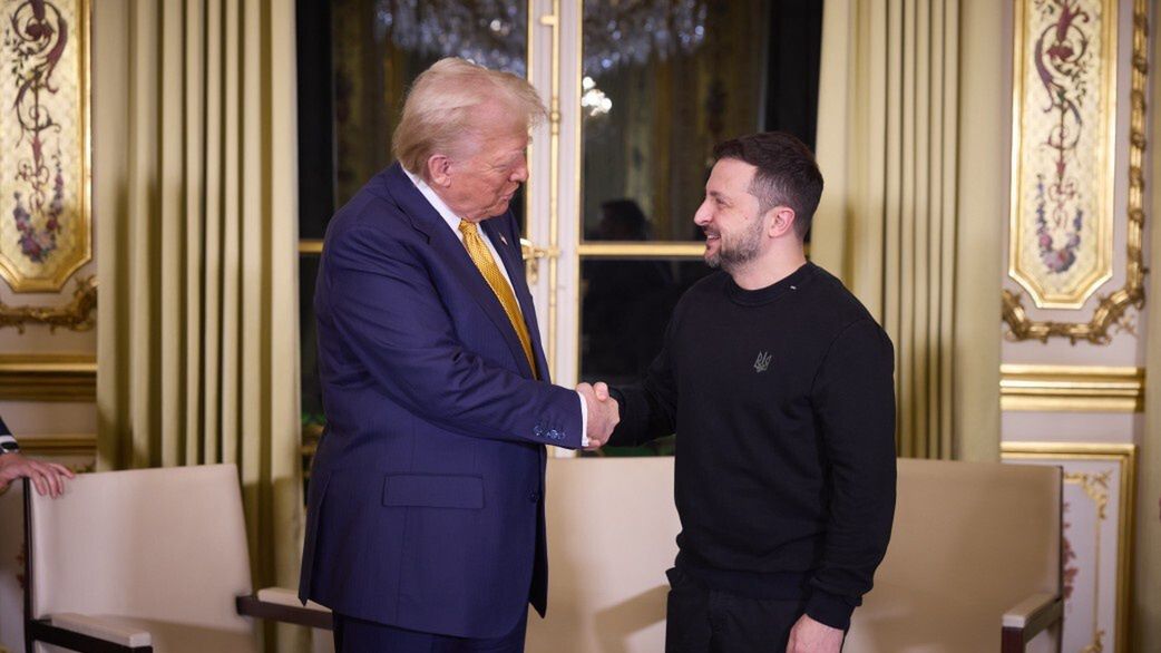 PARIS, FRANCE - DECEMBER 07: (----EDITORIAL USE ONLY - MANDATORY CREDIT - 'UKRAINIAN PRESIDENCY / HANDOUT' - NO MARKETING NO ADVERTISING CAMPAIGNS - DISTRIBUTED AS A SERVICE TO CLIENTS----) Ukrainian President Volodymyr Zelenskyy (R) and US president-elect Donald Trump (L) shakes hands after their meeting at the Elysee Presidential Palace in Paris, France on December 07, 2024. (Photo by Ukrainian Presidency / Handout/Anadolu via Getty Images)