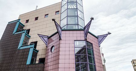 Kulczykowie kupują kultowy dom towarowy Solorza. W grę wchodzi rozbiórka Solpolu
