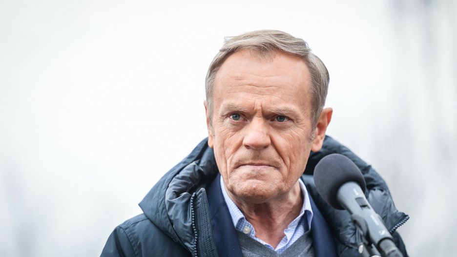 Premier zaprosił opozycję na spotkanie. Wymowny komentarz Tuska