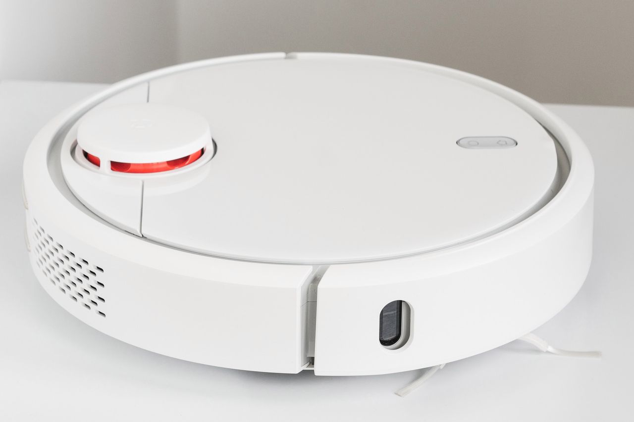 Xiaomi Mijia (Mi Robot Vacuum) – test bardzo bystrego robota sprzątającego