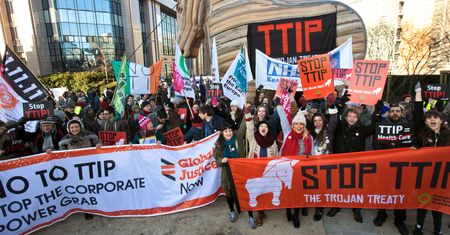 TTIP przyniesie patenty i surowe prawo autorskie? Nie wiemy, bo jest tajne