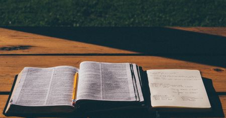 Kserowanie podręczników jest OK, o ile służy edukacji – sąd uderza w wydawców